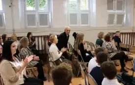 Sztandar to nie tylko tkanina, lecz idea, kt&oacute;ra uczy,  jak w codzienności nie zapominać o wartościach, kt&oacute;re tworzą naszą małą ojczyznę.  12