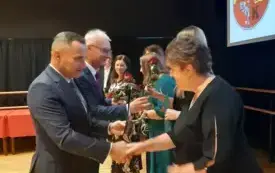 Wręczenie nagr&oacute;d z okazji Dnia Edukacji Narodowej 2025. 35