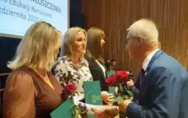 Wręczenie nagr&oacute;d z okazji Dnia Edukacji Narodowej 2025. 39