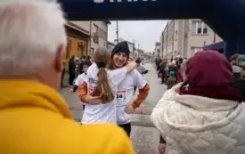 Pięknie jest świętować na sportowo. Tak było 11 listopada 2025 r. we Włoszczowie. 2