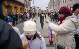 Pięknie jest świętować na sportowo. Tak było 11 listopada 2025 r. we Włoszczowie. 14