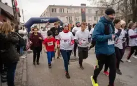 Pięknie jest świętować na sportowo. Tak było 11 listopada 2025 r. we Włoszczowie. 15