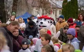 Pięknie jest świętować na sportowo. Tak było 11 listopada 2025 r. we Włoszczowie. 20