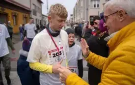 Pięknie jest świętować na sportowo. Tak było 11 listopada 2025 r. we Włoszczowie. 58