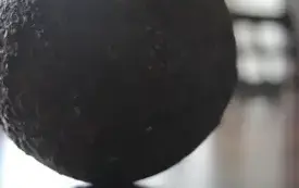 kula armatnia znaleziona w Czarncy może okazać się ważnym śladem bitewnym. 8