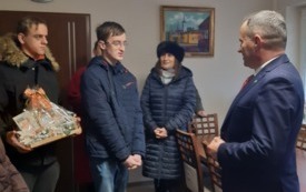 Podopieczni ŚDS odwiedzili wlodarza gminy. 4