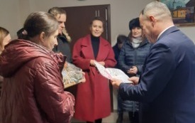 Podopieczni ŚDS odwiedzili wlodarza gminy. 10