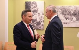 Samorządowcy ze Świętokrzyskiego u biskupa kieleckiego. 10