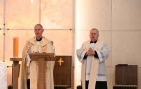 Samorządowcy ze Świętokrzyskiego u biskupa kieleckiego. 15