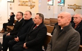 Samorządowcy ze Świętokrzyskiego u biskupa kieleckiego. 18