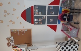 Burmistrz Grzegorz Dziubek odwiedził dzisiaj Samorządowy Żłobek w Łachowie. 11