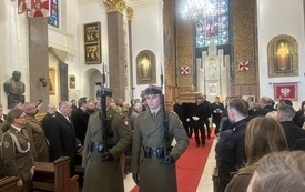 Ostatnia droga płk. Zbigniewa Zielińskiego. 16