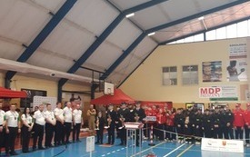  II Wojew&oacute;dzkie Halowe Młodzieżowe Zawody Sportowo-Pożarnicze we Włoszczowie. 13
