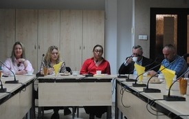 Z okazji święta gospodarzy sołectw burmistrz Grzegorz Dziubek zaprosił sołtys&oacute;w na spotkanie. 8