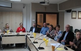 Z okazji święta gospodarzy sołectw burmistrz Grzegorz Dziubek zaprosił sołtys&oacute;w na spotkanie. 20