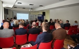 Spotkanie świętokrzyskich samorządowc&oacute;w w Starachowicach. 11