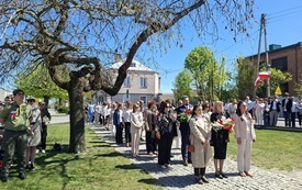 Obchody 3 Maja 2026 we Włoszczowie. 53