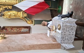 Obchody 3 Maja 2026 we Włoszczowie. 99