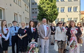 Obchody 3 Maja 2026 we Włoszczowie. 126