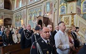 Uroczyste Gminne Obchody Dnia Strażaka w Koniecznie, z przekazaniem samochod&oacute;w ratowniczo-gaśniczego i odznaczeniami dla druh&oacute;w. 27