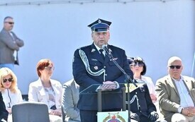 Uroczyste Gminne Obchody Dnia Strażaka w Koniecznie, z przekazaniem samochod&oacute;w ratowniczo-gaśniczego i odznaczeniami dla druh&oacute;w. 39