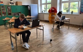 Egzamin &oacute;soklasisty w szkołach gminy Włoszczowa. 2
