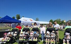 OSiR wraz partnerami po raz kolejny zorganizował Dzień Dziecka i połączył z Dniem Matki.  121