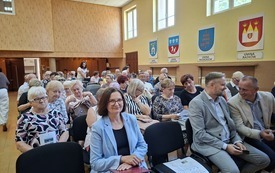 Kampania &bdquo;EKO Senior&rdquo; ma szeroki zakres tematyczny i łączy kwestie ekologii z praktycznymi aspektami codziennego życia. 18