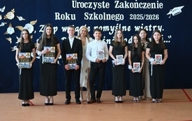 Zakończenie roku szkolnego w plac&oacute;wkach Gminy Wloszczowa. 75