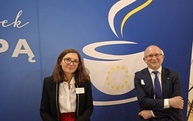Podwieczorek z Europą&rdquo; &ndash; spotkanie zorganizowane przez Przedstawicielstwo Komisji Europejskiej w Polsce oraz Gminę Włoszczowa. 14
