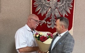 Pani Iwona Boratyn i Pan Zbigniew Kozieł przeszli na zasłużoną emeryturę (1).jpeg