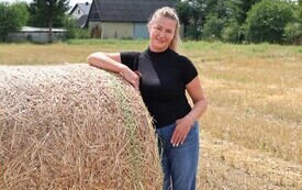 Poznajmy Starost&oacute;w Gminnych Dożynek &ndash; Ewę Janus (3)