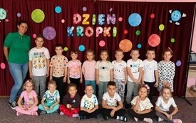 Międzynarodowy Dzień Kropki w Przedszkolu Samorządowym Nr 2 we Włoszczowie 3