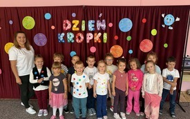 Międzynarodowy Dzień Kropki w Przedszkolu Samorządowym Nr 2 we Włoszczowie 11