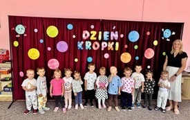 Międzynarodowy Dzień Kropki w Przedszkolu Samorządowym Nr 2 we Włoszczowie 16