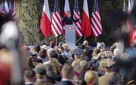 Centrum Kultury w Olesznie otrzymało imię sierż. sztab. Michaela Ollisa. 4