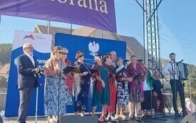 Senioralia w Chęcinach &ndash; nasi Seniorzy aktywnie i z uśmiechem!  9