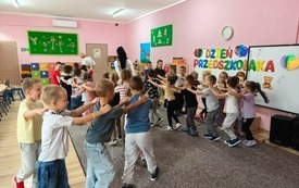 &bdquo;Przedszkolaki świętują &ndash; sport, zabawa i moc radości!&rdquo; 11