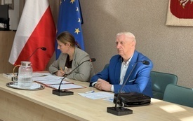 Radni obradowali nad projektami uchwał przed jutrzejszą sesją 6