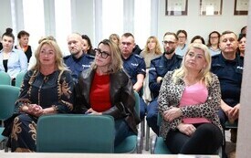 Szkolenie dla przedstawicieli instytucji i służb zaangażowanych w przeciwdziałanie przemocy domowej 4