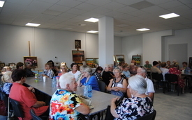 Na Pocztowej seniorzy będą spotykać się raz w tygodniu, w poniedziałki.  Muszą zadbać o świetlicę, gdzie mają aneks kuchenny, salę spotkań i łazienki. 21