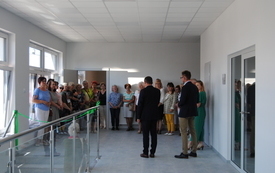 Na Pocztowej seniorzy będą spotykać się raz w tygodniu, w poniedziałki.  Muszą zadbać o świetlicę, gdzie mają aneks kuchenny, salę spotkań i łazienki. 23