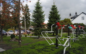 Otwarcie placu zabaw w Koniecznie. 23