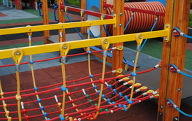 Otwarcie placu zabaw w Koniecznie. 25