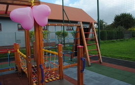 Otwarcie placu zabaw w Koniecznie. 37