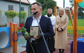Otwarcie placu zabaw w Koniecznie. 40