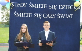 Otwarcie placu zabaw w Koniecznie. 56