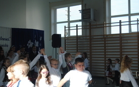 Jubileusz 10.lecia społecznej SP w Bebelnie. 35