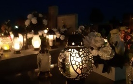 Dzień Zaduszny na cmentarzu parafialnym we Włoszczowie. 22