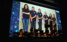 Publiczność miała niepowtarzalną okazję, żeby wysłuchać przygotowanego specjalnie na&nbsp;tę okazję koncertu, przeplatanego przem&oacute;wieniami, gratulacjami. 45